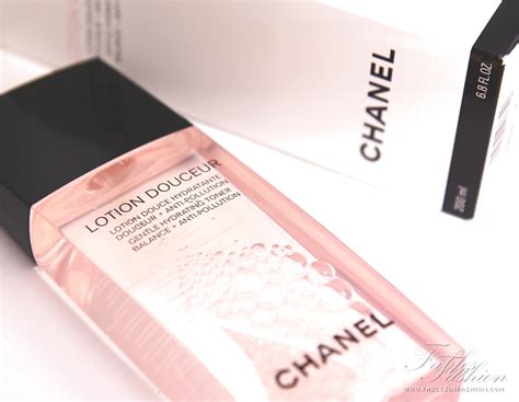 lotion douceur chanel precio|Chanel lotion body.